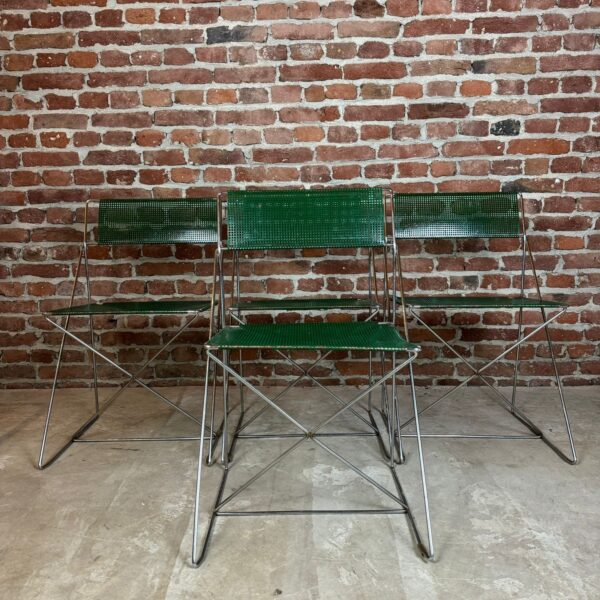 Set di quattro sedie “X-Line”, Niels Jørgen Haugesen per Magis, Italia, 1977