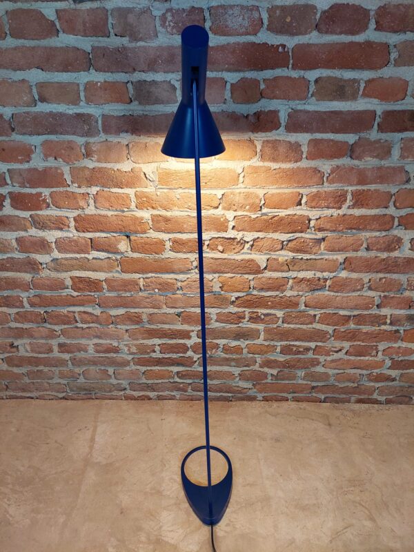 AJ Floor | Floor Lamp Arne Jacobsen