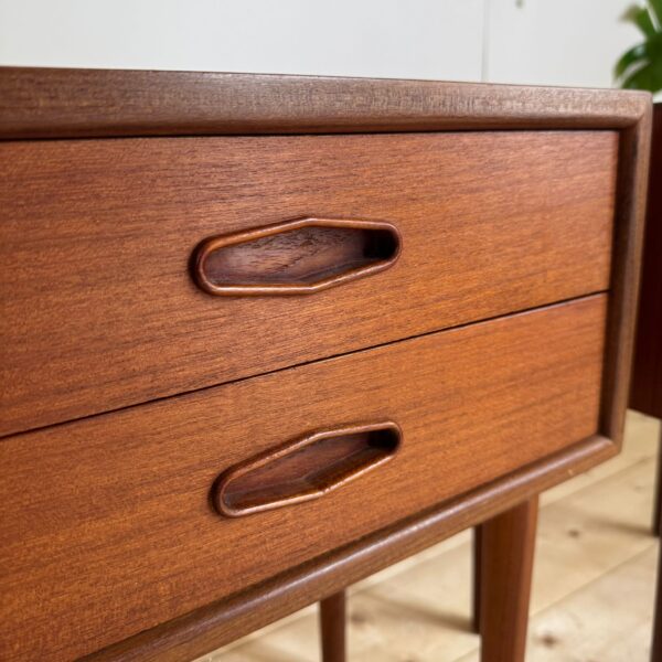 Coppia di comodini in teak, Danimarca 1960