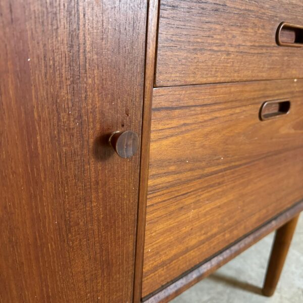 Piccola sideboard in teak, Danimarca 1960