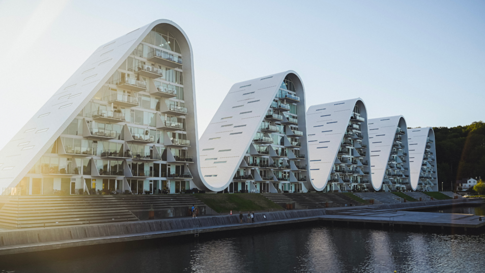 Chi siamo: la nostra storia, i nostri viaggi e la passione per il design vintage