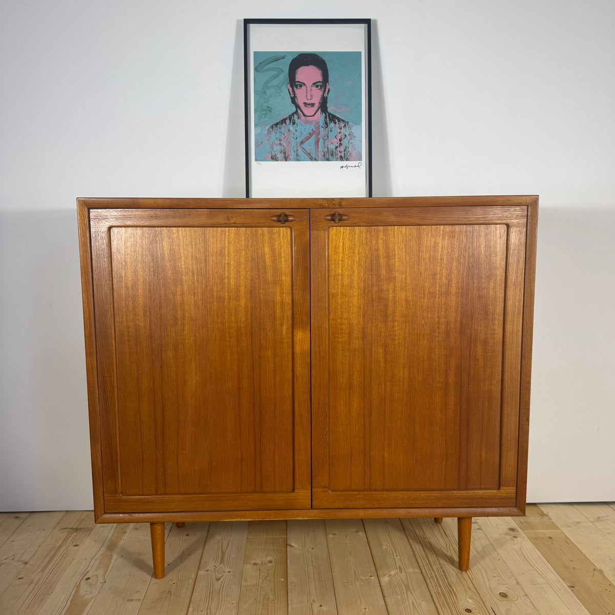 Sideboard alta in teak di H.W. Klein per Bramin – Danimarca