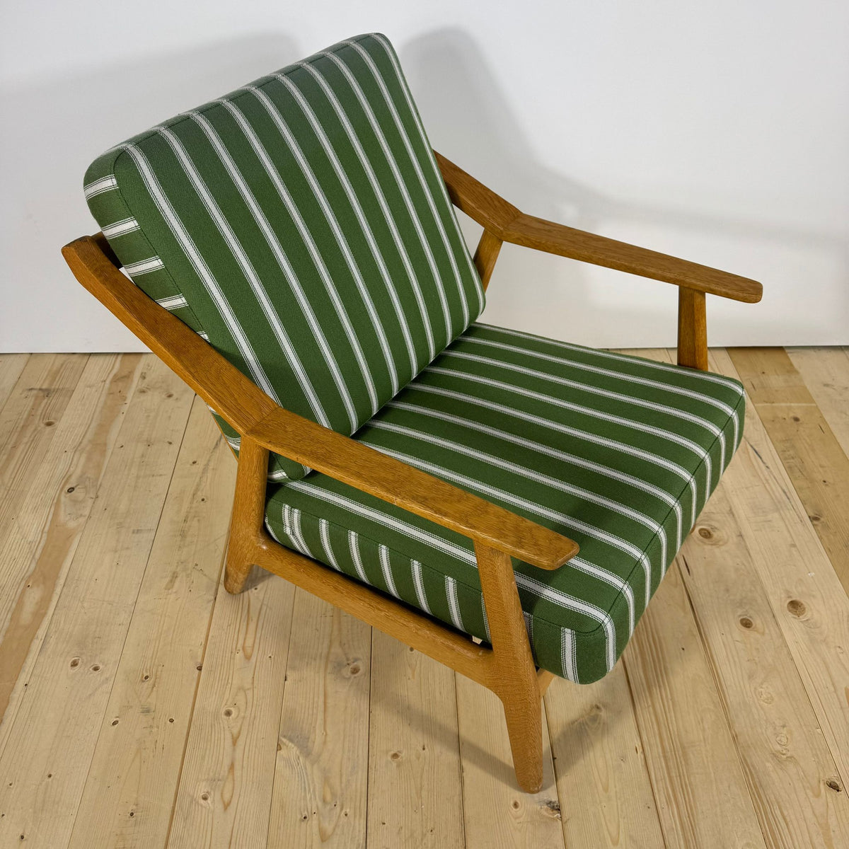 Brockmann-Petersen Mid-Century Modern Armchair – Danish Teak & Oak Frame, 1950s–60s Scandinavian Design