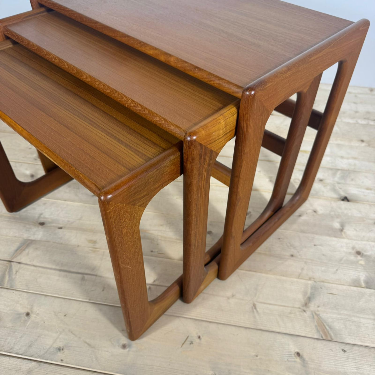 Nesting tables in teak, Danimarca 1960