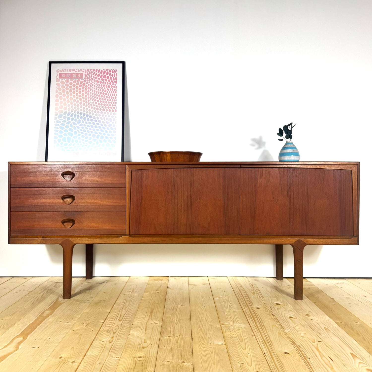 Credenza vintage in teak Tom Robertson McIntosh – sideboard Mid-Century anni ’60