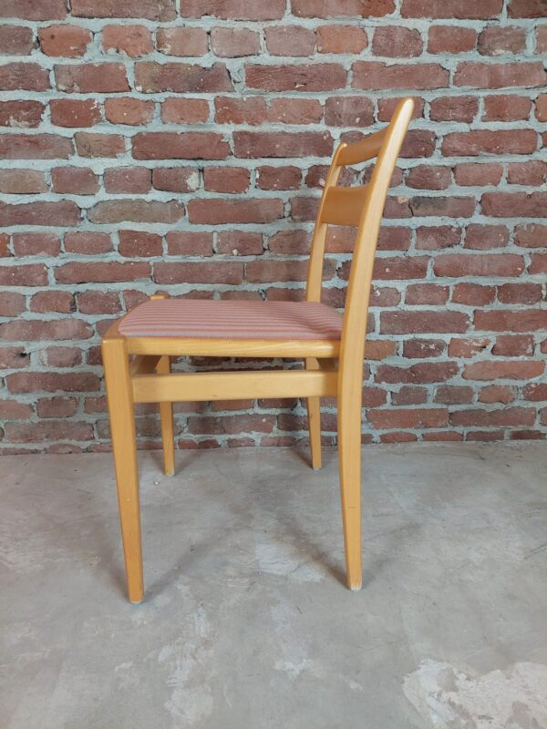 18 sedie impilabili, Danimarca 1970