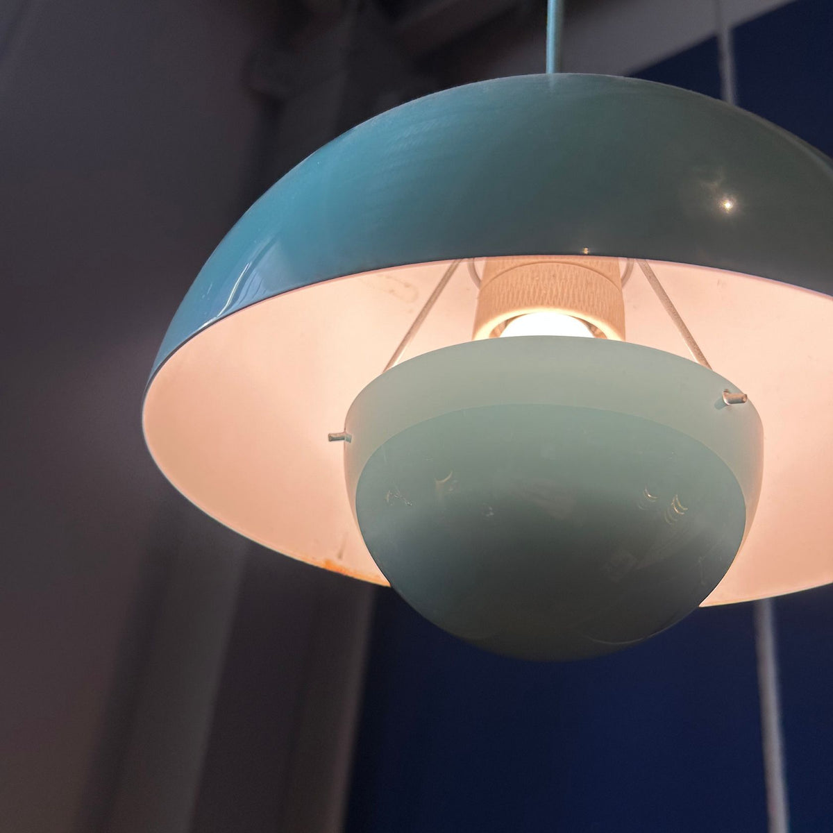 Lampada a Sospensione Flowerpot di Verner Panton (Danimarca, Anni '60)