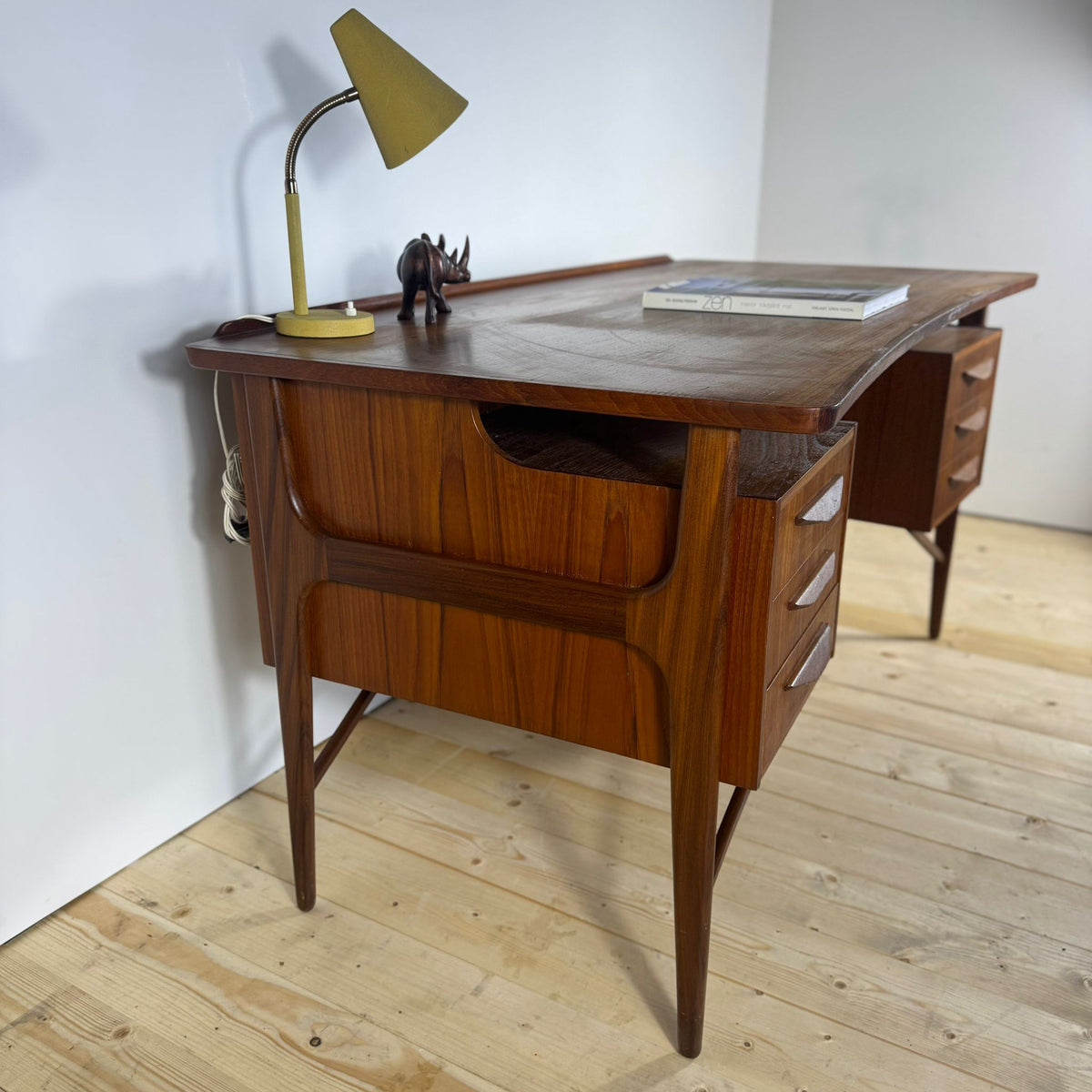 Scrittoio in Teak – Svend Åge Madsen per H.P. Hansen (Danimarca, Anni '60)