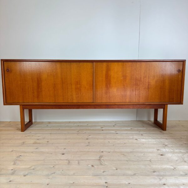 Sideboard slim in teak vintage, Danimarca 1960