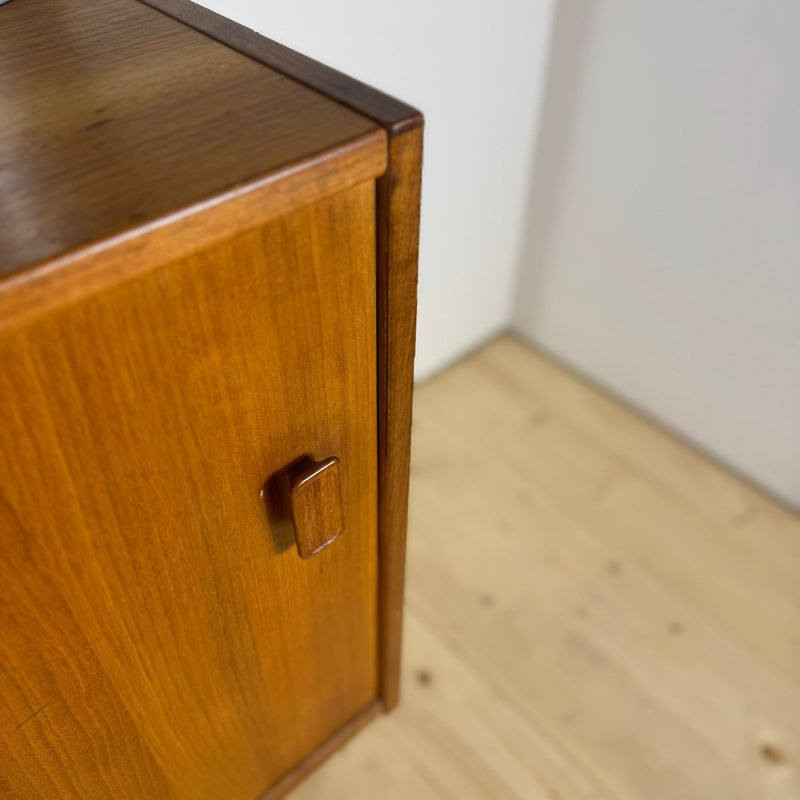 Sideboard “Arild” di Nils Jonsson per Troeds – Svezia, 1960