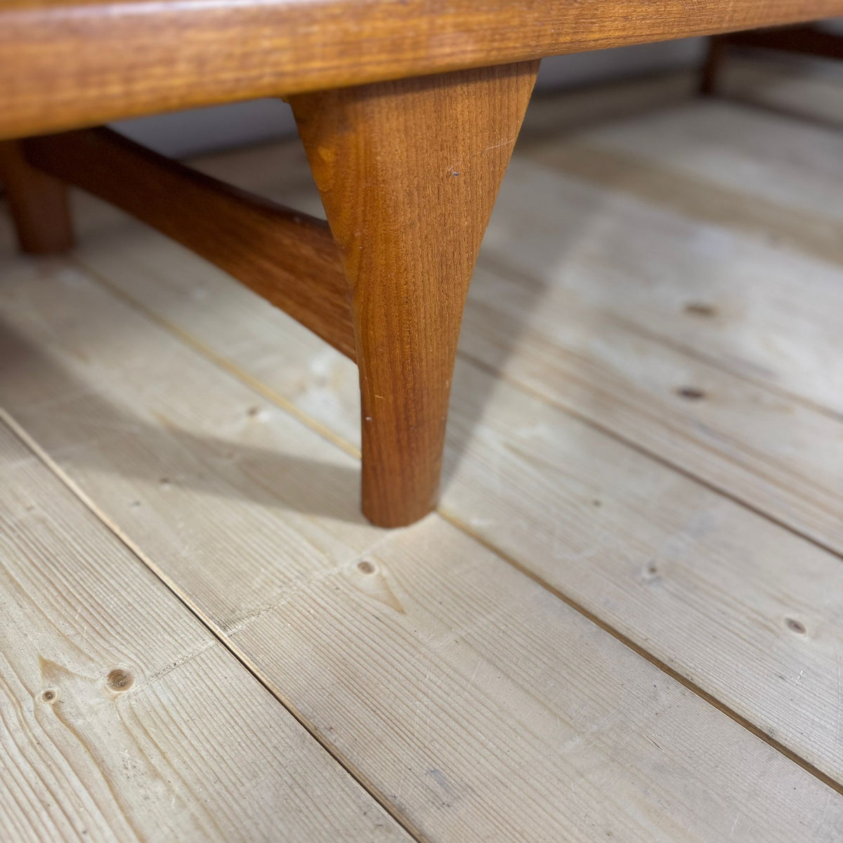 Sideboard in Teak Bernhard Pedersen & Søn Danimarca Anni ’60