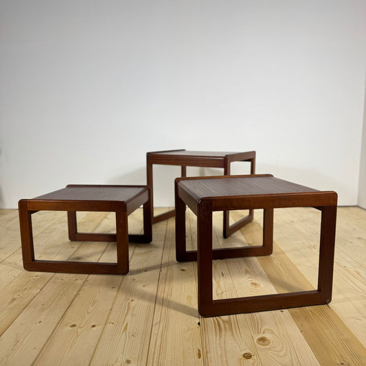Nesting tables in teak, Danimarca 1960