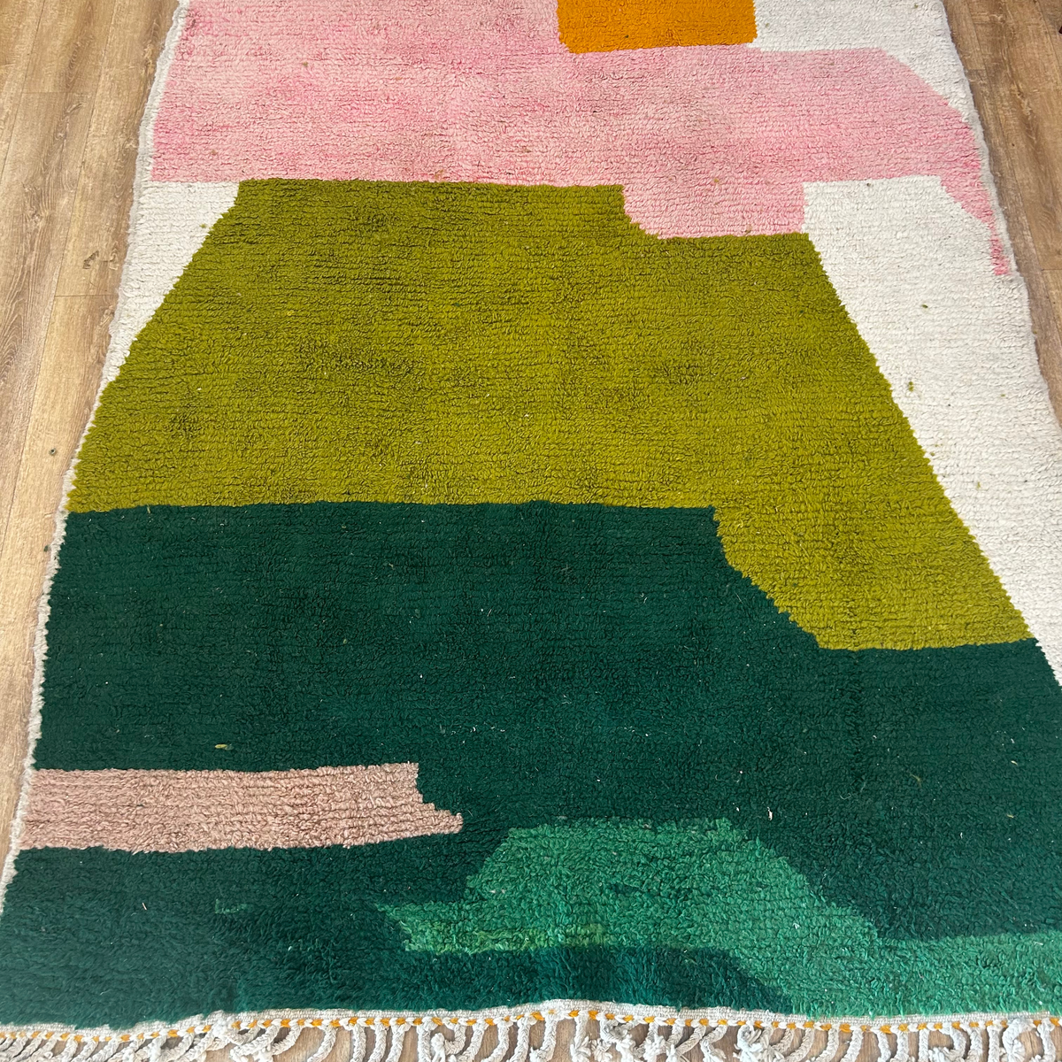 Tappeto Marocchino Vintage in Pura Lana – Artigianato Berbero