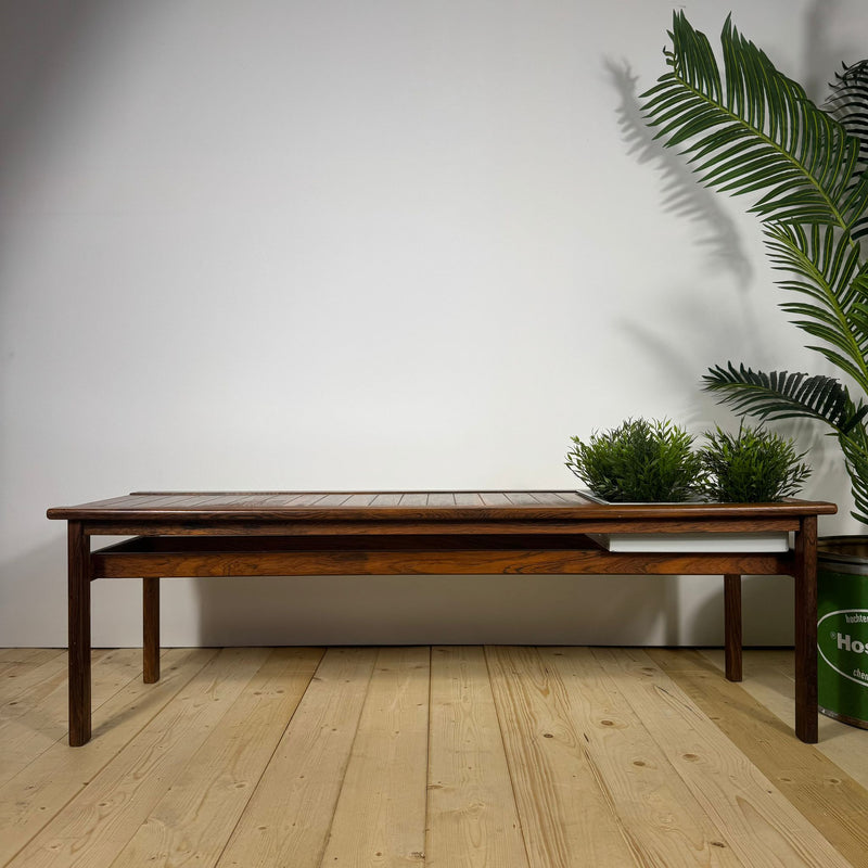 Panca in Palissandro Mid-Century con Porta Piante – Design Scandinavo