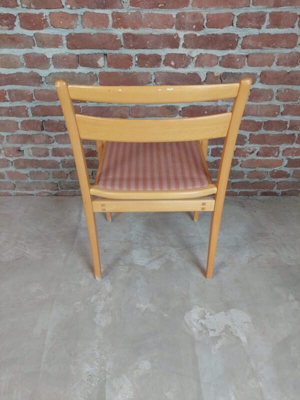 18 sedie impilabili, Danimarca 1970