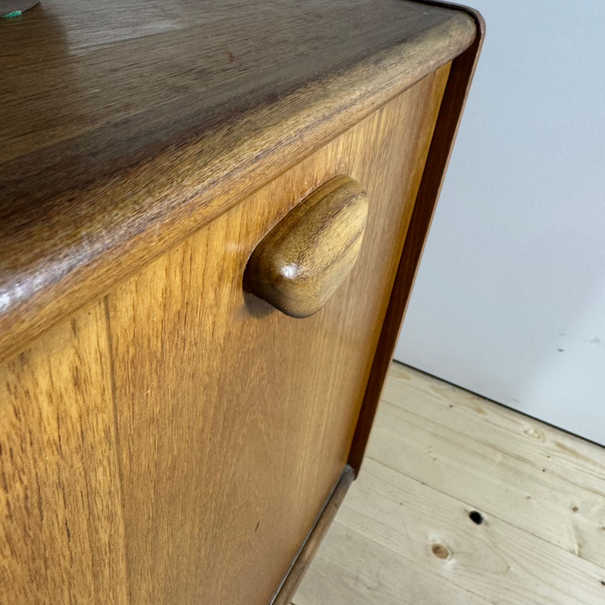 Sideboard Inglese in Teak – Credenza Mid-Century Anni ’60