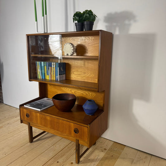 Libreria Vintage in Teak con Ante in Vetro – Eleganza Scandinava Mid-Century