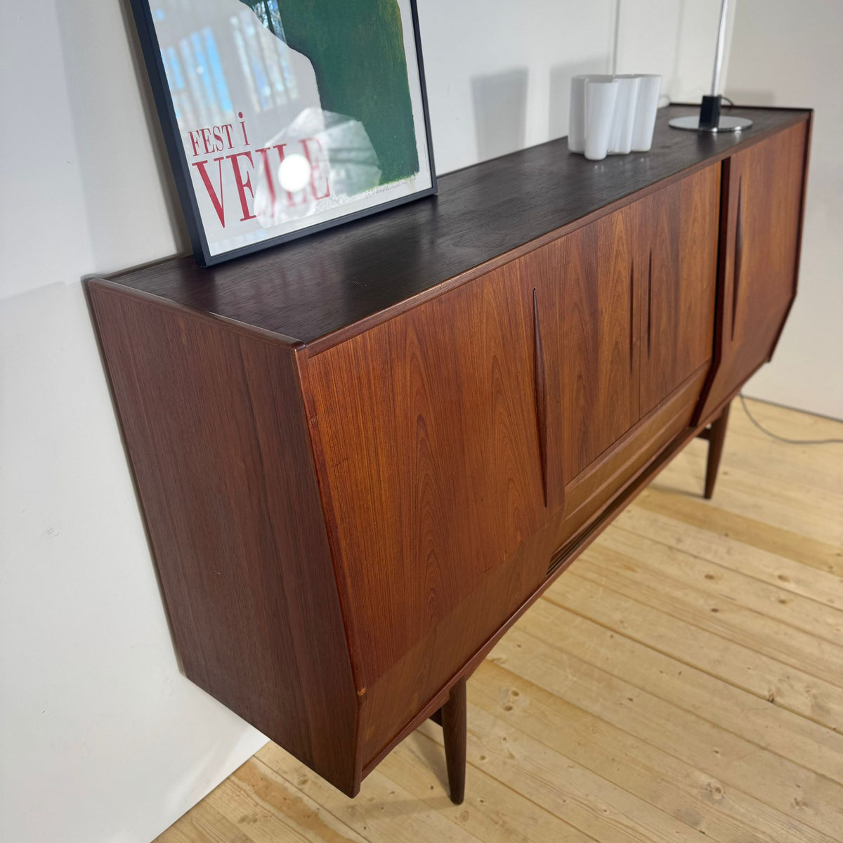 Sideboard Alta in Teak – Eleganza Mid-Century Scandinava Originale Anni ’60