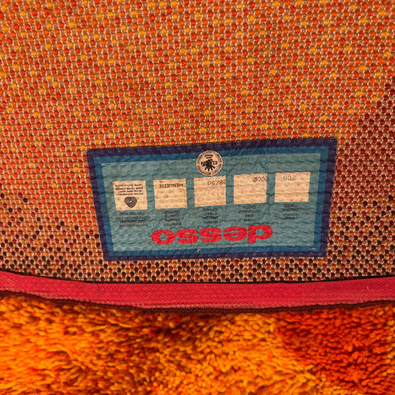 Tappeto vintage arancione