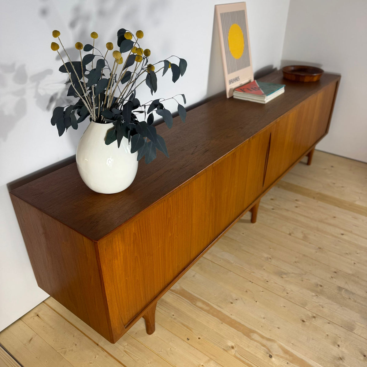 Sideboard in Teak Bernhard Pedersen & Søn Danimarca Anni ’60