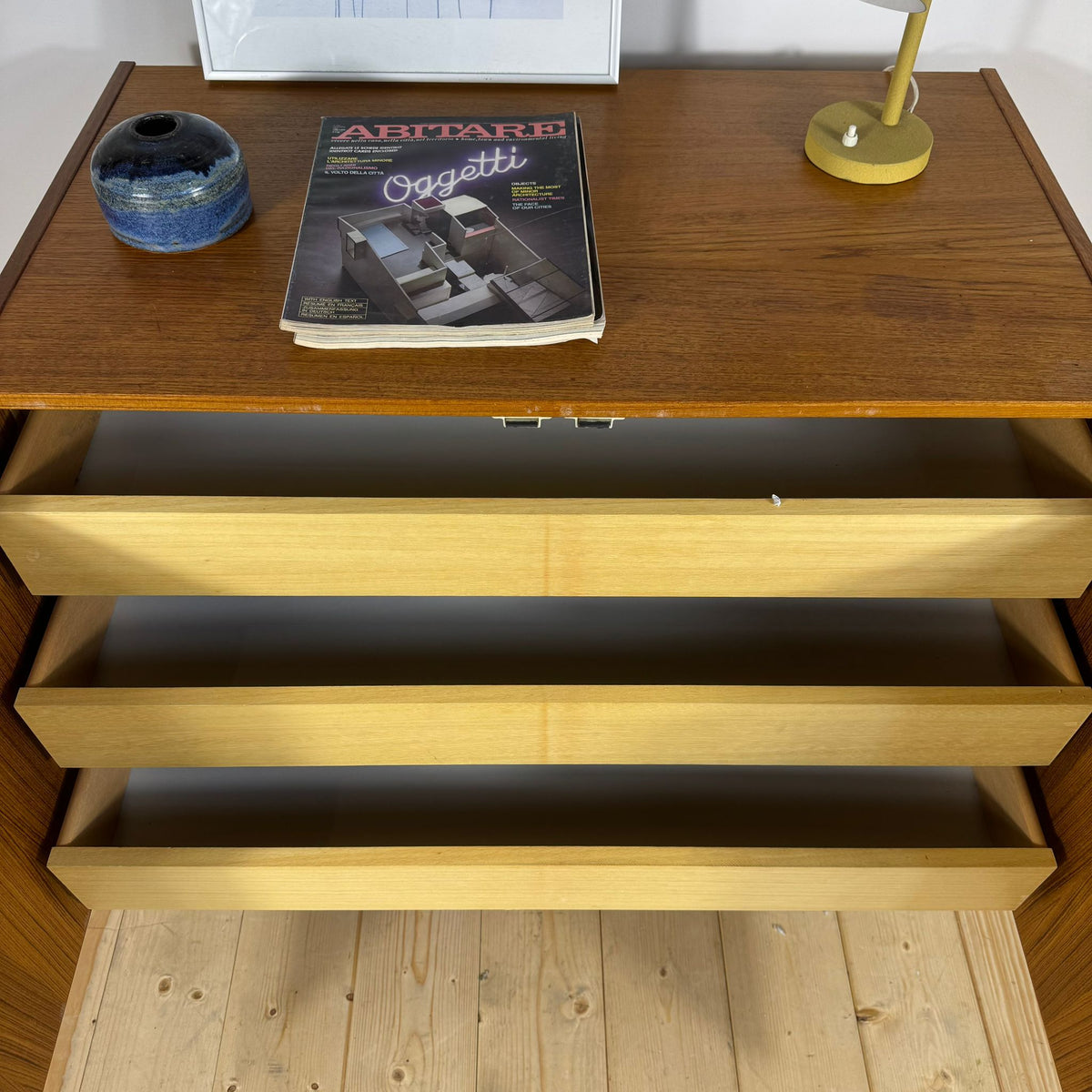 Sideboard Mid-Century Modern in Teak con Cassetti Interni