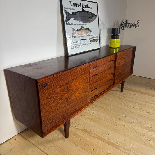 Sideboard Skovby in Palissandro – Autentico Design Scandinavo Anni ’60