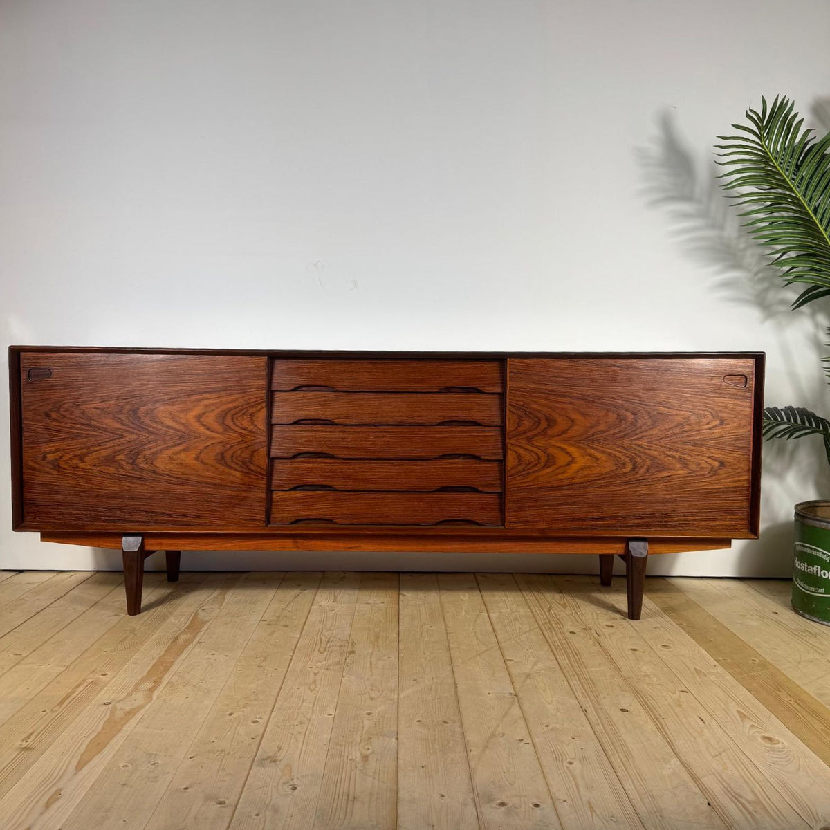 Sideboard Skovby in Palissandro – Autentico Design Scandinavo Anni ’60