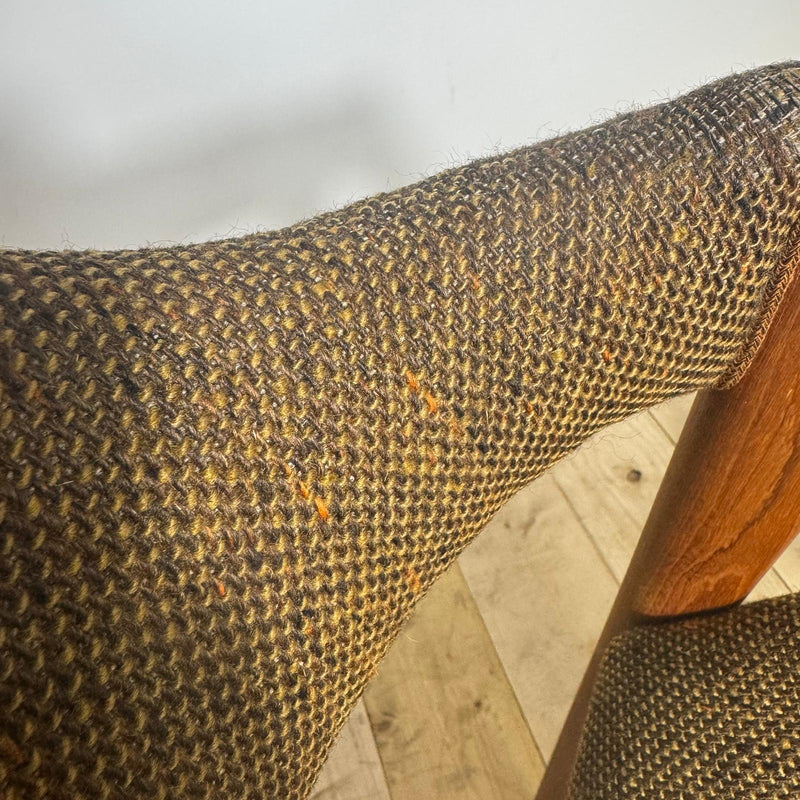 Sedia “Compass” in Teak di Kai Kristiansen – Design Scandinavo Mid-Century