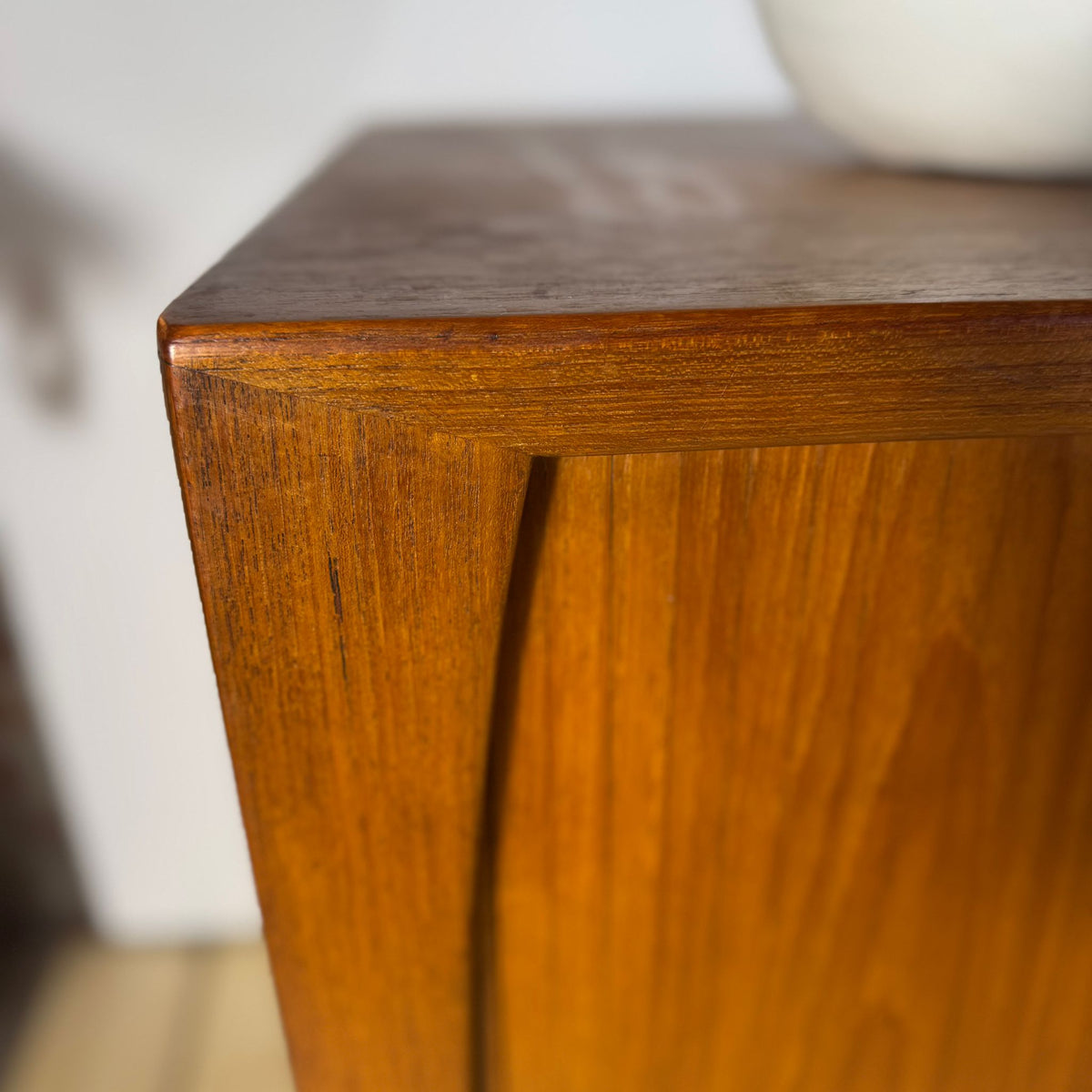 Sideboard in Teak Bernhard Pedersen & Søn Danimarca Anni ’60