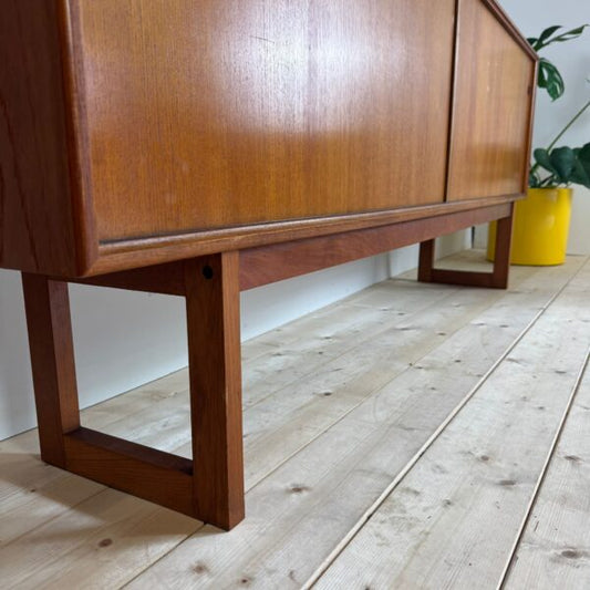 Sideboard slim in teak vintage, Danimarca 1960