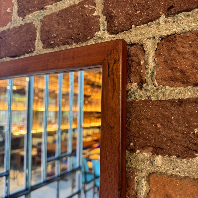 Specchio danese rettangolare in teak, 1960