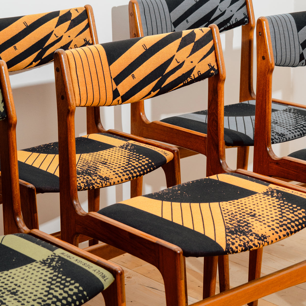 CHAIR