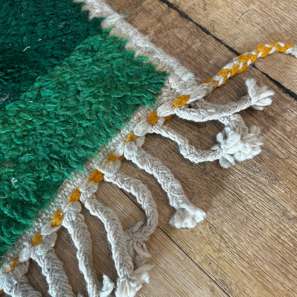 Tappeto Marocchino Vintage in Pura Lana – Artigianato Berbero