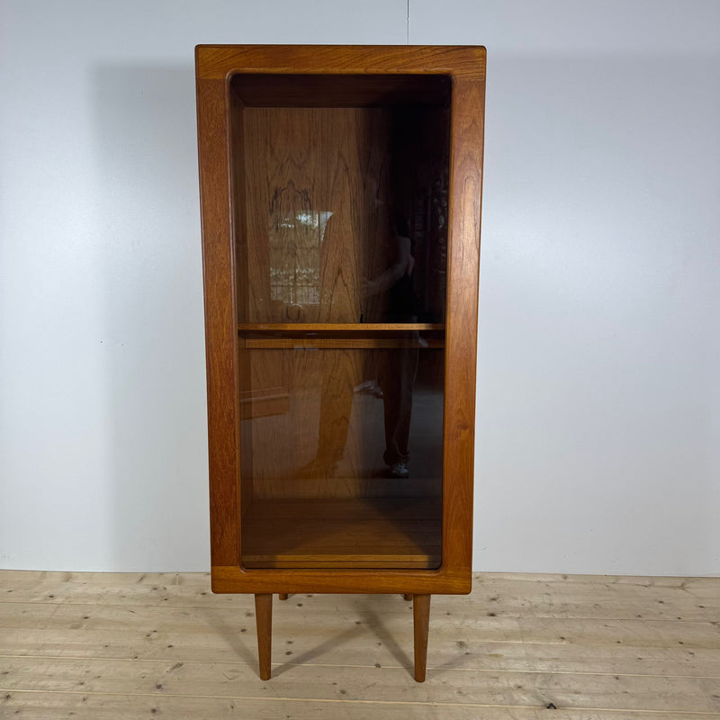 Mobile in teak con anta in vetro, Danimarca 1960