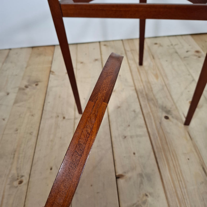 Tavolino Tondo in Teak – Design Mid-Century Modern, Anni ’60, Eleganza Scandinava
