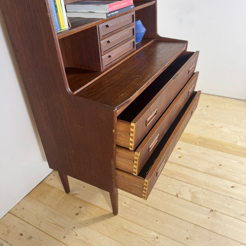 Libreria in Teak con Scrittoio Estraibile – Design Scandinavo Vintage