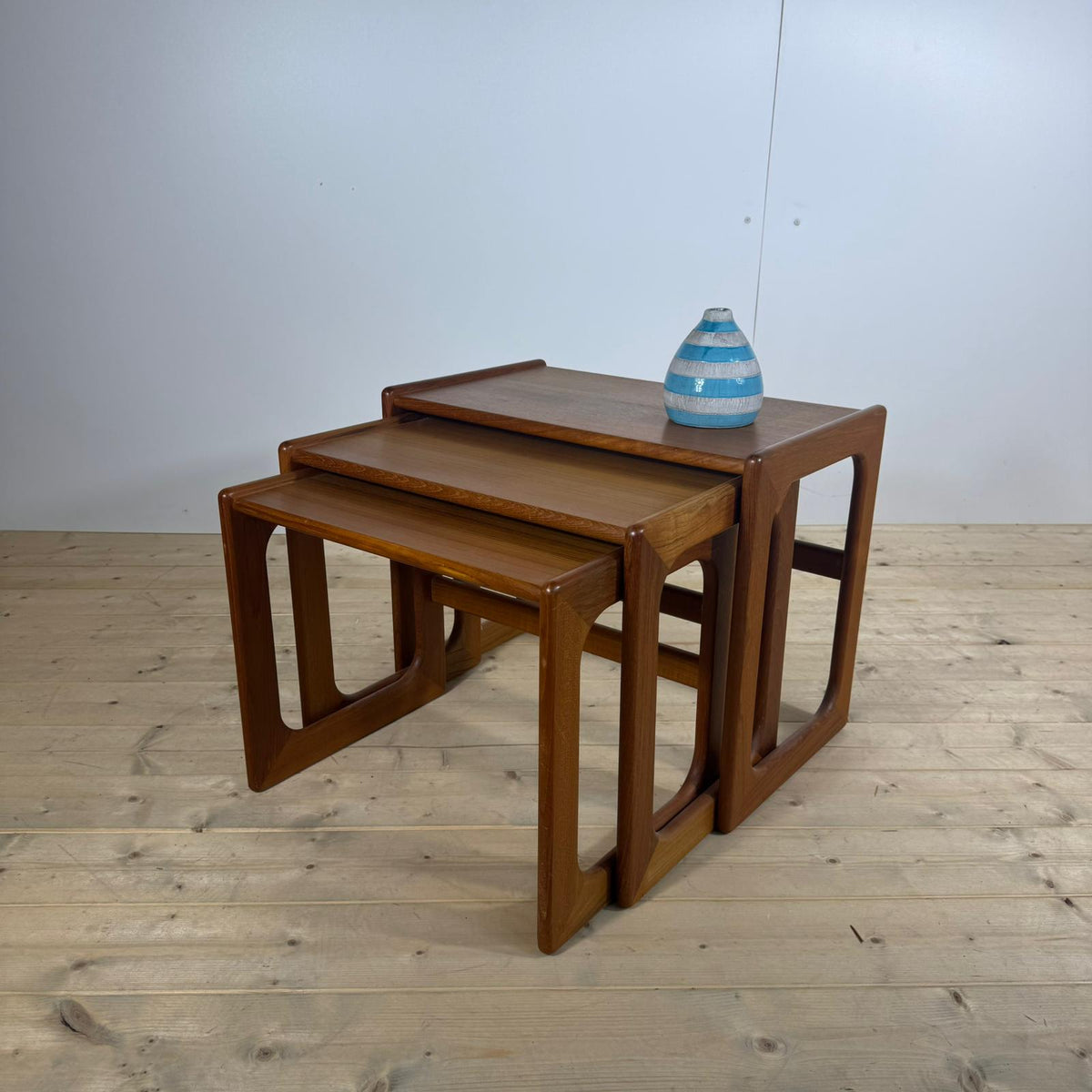 Nesting tables in teak, Danimarca 1960