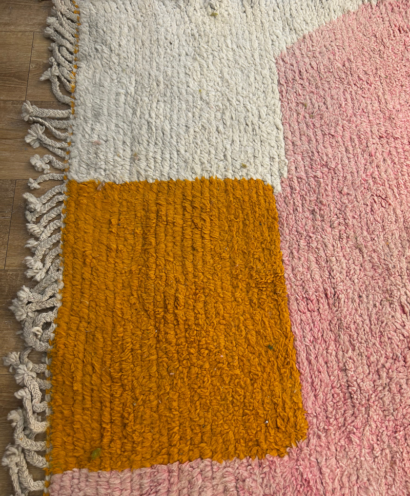 Tappeto Marocchino Vintage in Pura Lana – Artigianato Berbero