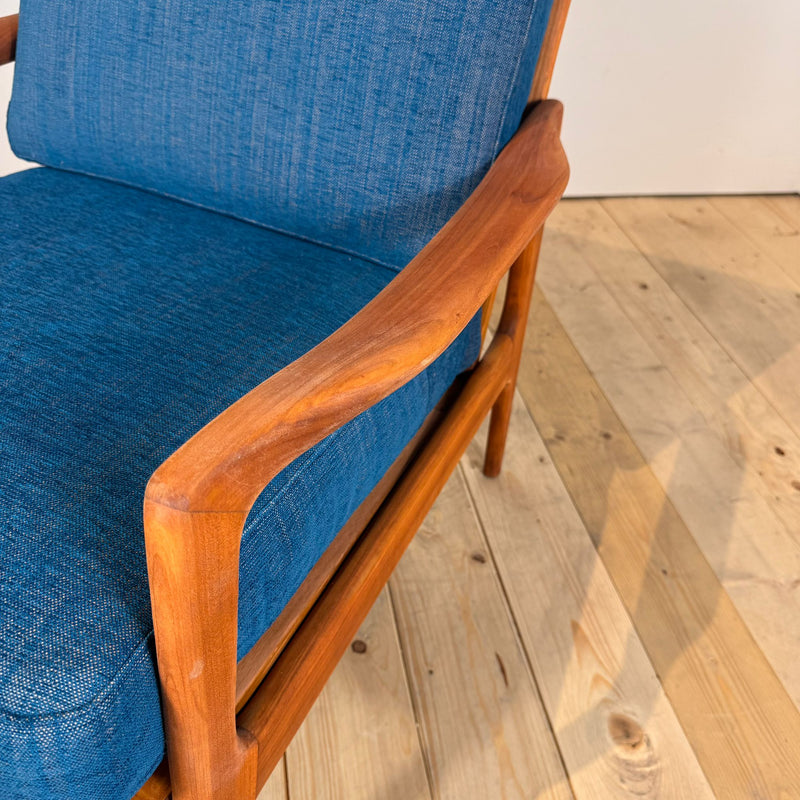 Poltrona di Illum Wikkelsø in teak, anni ’60