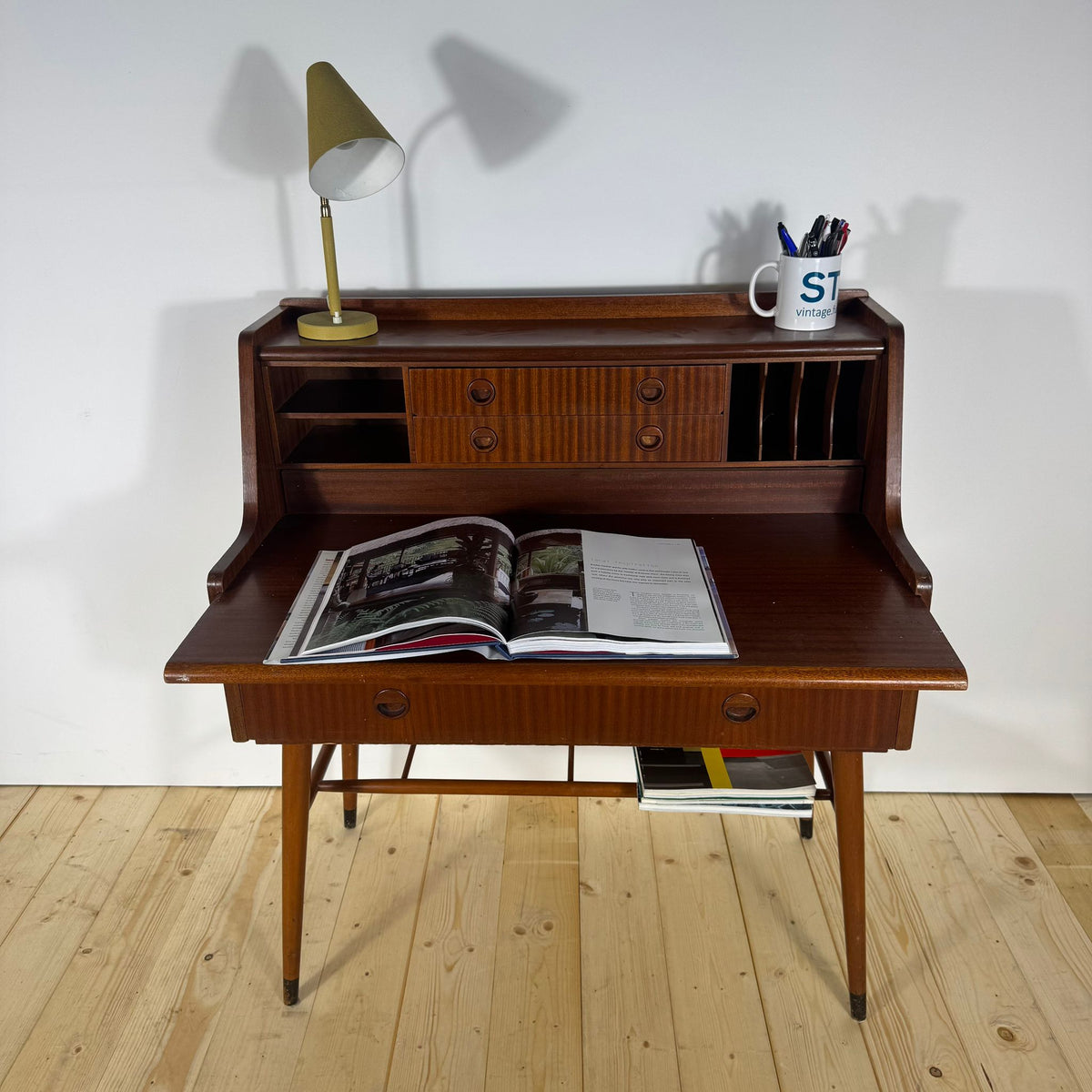 Secretary Desk AB Bröderna Gustafssons – Design Scandinavo Mid-Century