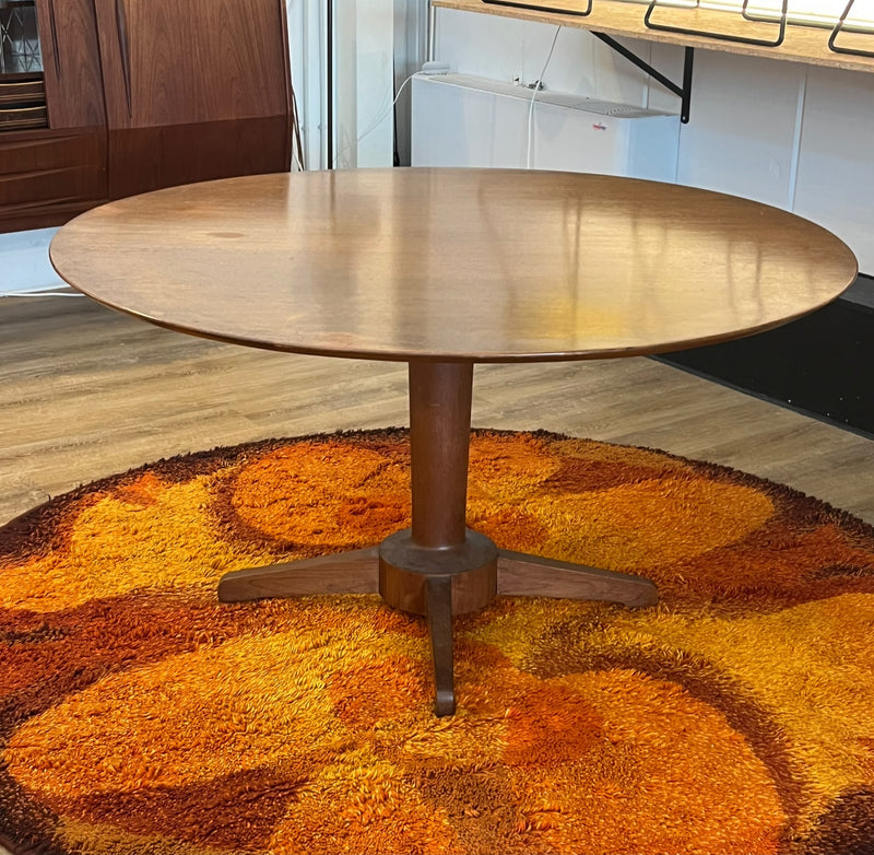 Tavolo da Pranzo Rotondo in Teak – Design Danese Anni '60