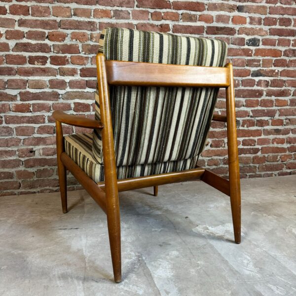 Poltrona Grete Jalk, Danimarca 1960