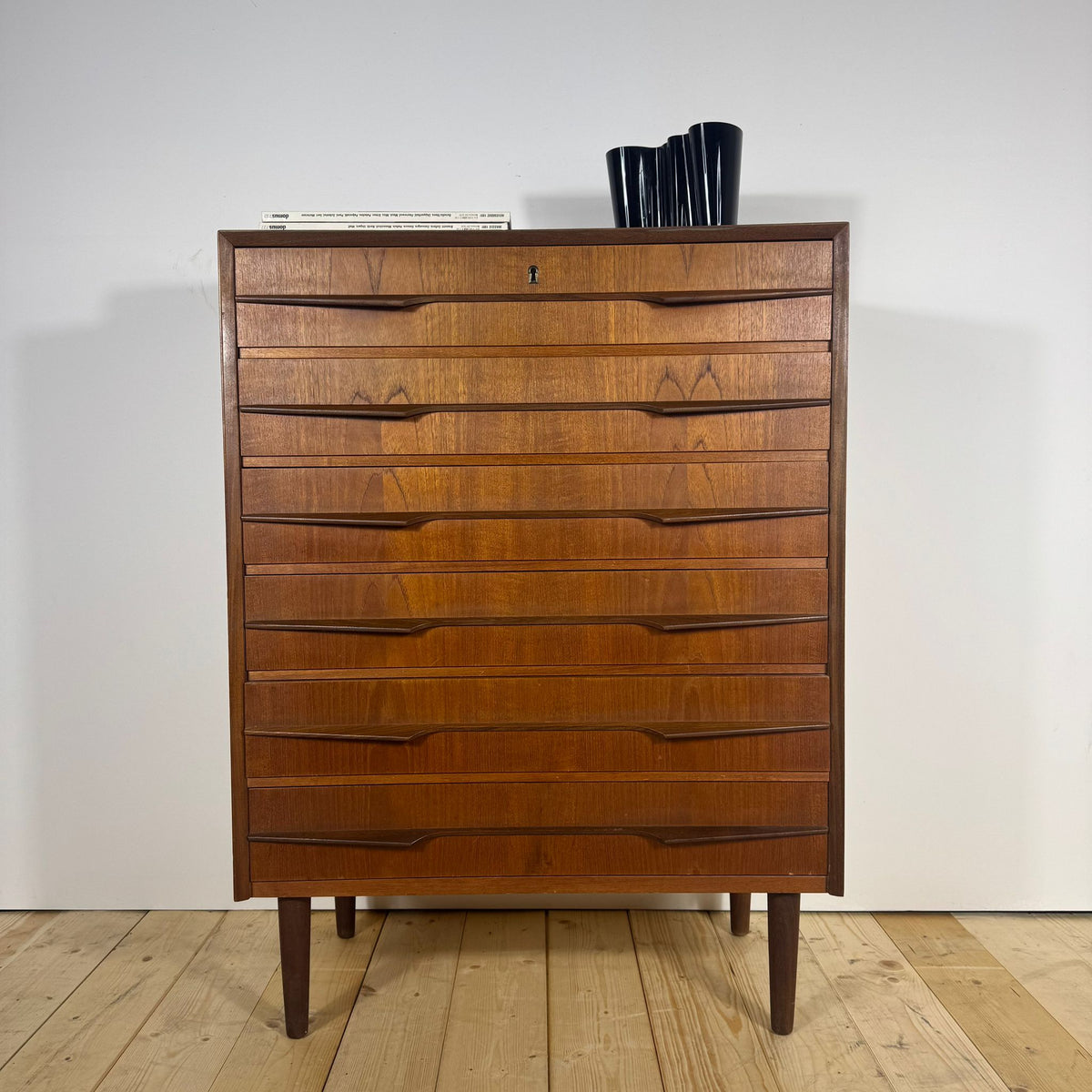 Cassettiera Vintage in Teak – Design Scandinavo Danese, Anni ’60 | Mid-Century Modern