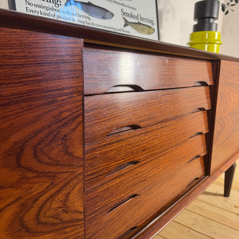 Sideboard Skovby in Palissandro – Autentico Design Scandinavo Anni ’60
