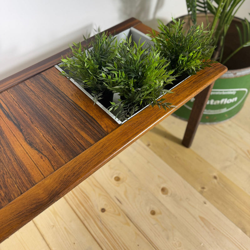 Panca in Palissandro Mid-Century con Porta Piante – Design Scandinavo