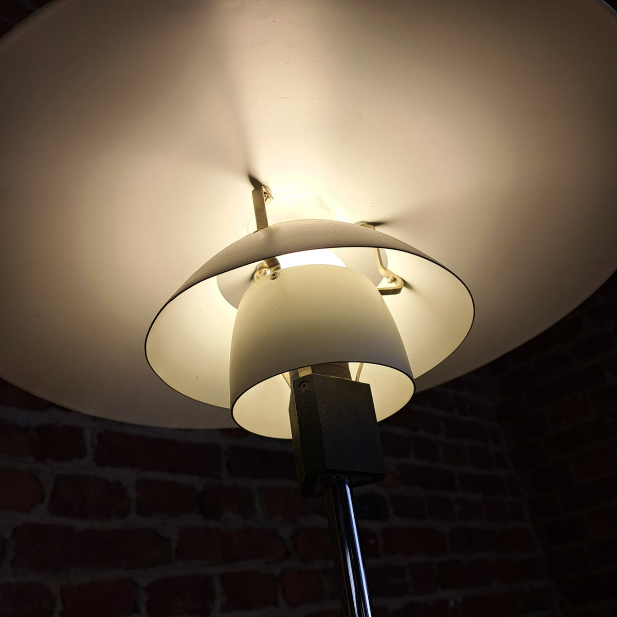 Ph4/3 Luois Poulsen, lampada da tavolo. Danimarca 1960