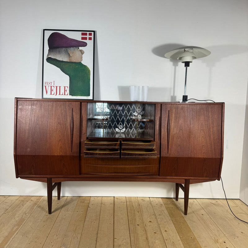 Sideboard Alta in Teak – Eleganza Mid-Century Scandinava Originale Anni ’60