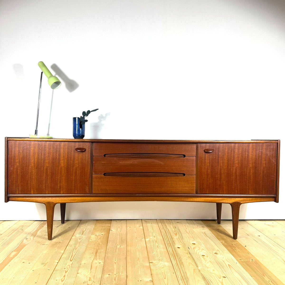 Sideboard danese anni ’60 in teak – design scandinavo originale vintage