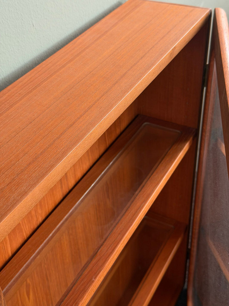 Vetrina in teak di Dyrlund, anni ’60