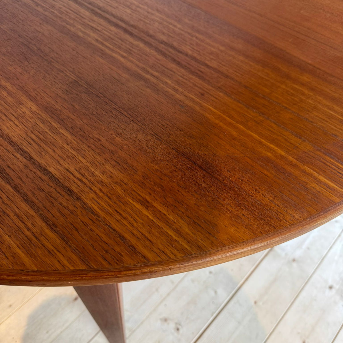 Tavolo da pranzo rotondo in teak con 3 estensioni, Danimarca 1960